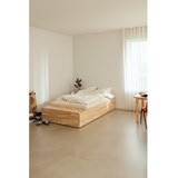Karup Design Zakonska postelja iz masivnega bora s prostorom za shranjevanje z letvenim dnom 140x200 cm v naravni barvi Basement Bed – | Shoptok.si