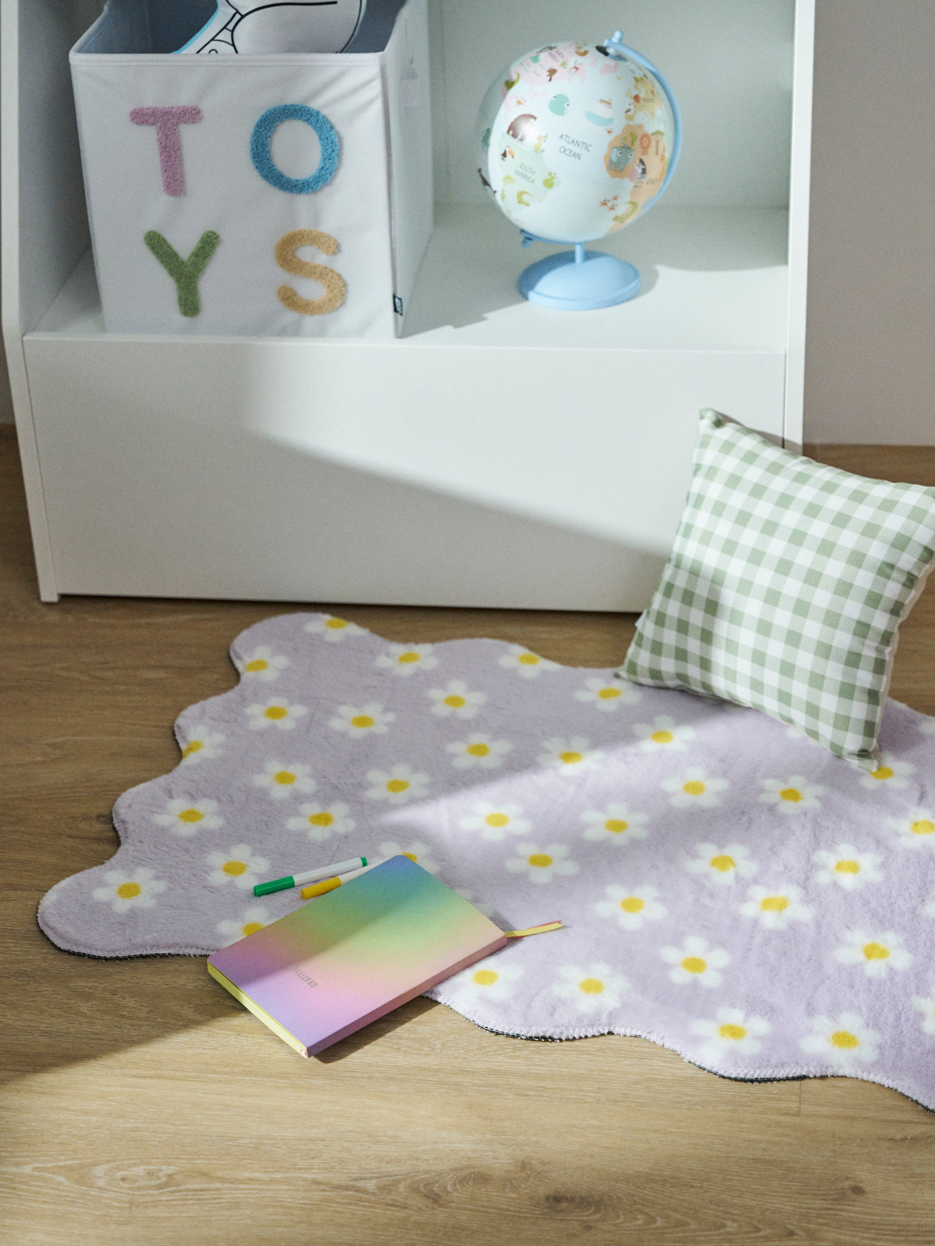 Sinsay Tepih s cvjetnim motivom | shoptok.hr