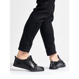  Men's black sports shoes | Eponuda.ba