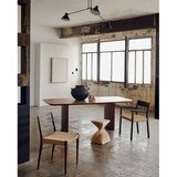 Kave Home Smeđa/u prirodnoj boji blagovaonska stolica od punog hrasta Yalia – | shoptok.hr