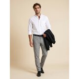 Sinsay Slim-fit chino hlače u kockicu s udjelom viskoze | shoptok.hr