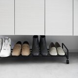 YAMAZAKI Crni metalni stalak za cipele 83,5x14,5x27,5 cm Tower – | shoptok.hr