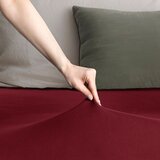 DecoKing Plahta s gumom Amber 220-240x220 cm, bordo Slike