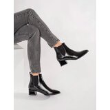 Shelvt Women's black Chelsea boots with an almond toe | shoptok.hr