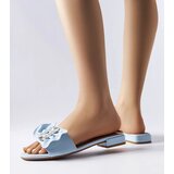 D/CEO White slides Ypsy | Shoptok.si