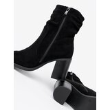 Shelvt Elegant black ankle boots with a ruffled upper | Shoptok.si