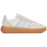 Adidas Barreda decode j Cene