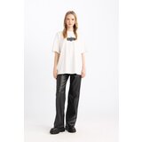 Defacto Cool Beetlejuice Oversize Fit Wide Pattern Crew Neck Printed Short Sleeve T-Shirt | Shoptok.si