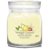 Yankee Candle Iced Berry Lemonade dišeča sveča Signature 368 g | Shoptok.si