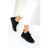 Soho Women's Black Sneakers 18911