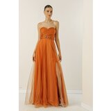 By Saygı Strapless, Buckled Waist, Draped and Lined Long Tulle Dress Cene