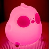 Forever CHICKEN nočna LED svetilka, ambientalna, brezžična, 3 načini svetenja, RGB način, časovnik, polnilna baterija, silikon, USB Type-C, (21591853) | Shoptok.si