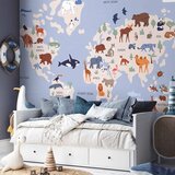 Foto tapeta - World Map With Animal Illustrations 150x105 Vodootporna | shoptok.hr