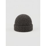 Sinsay Rebrasta beanie kapa s 3D aplikacijama Slike