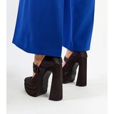 Gemre Black high block heel pumps Mikea | ePonuda.com