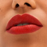 MAC Cosmetics Locked Kiss 24h Lipstick dolgoobstojna šminka z mat učinkom odtenek Gutsy 1,8 g | Shoptok.si