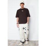 Trendyol Men's Dark Brown Oversize Animal Embroidery Printed 100% Cotton T-Shirt Cene