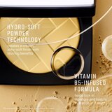 Bobbi Brown Vitamin Enriched Pressed Powder kompaktni puder s hidratantnim učinkom nijansa Peach 8 g | shoptok.hr