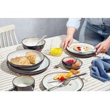 Salt&Pepper Črn/bež krožnik iz kamenine ø 27 cm Lunar – | Shoptok.si