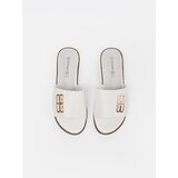 GOODIN White women's flip-flops on a flat sole | shoptok.hr