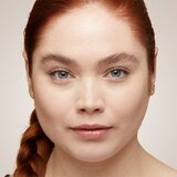 Estée Lauder double Wear Sheer Long-Wear Makeup SPF20 puder za lagano prekrivanje 30 ml nijansa 1N1 Ivory Nude | shoptok.hr