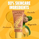 NYX Professional Makeup Buttermelt Glaze Soft Glow Skin Tint SPF30 puder za sve vrste kože 30 ml nijansa 03 Cashew Butta | shoptok.hr