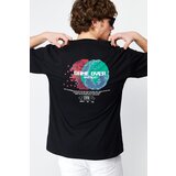 Trendyol Men's Black Oversize/Wide-Fit Space Back Printed 100% Cotton T-shirt Cene