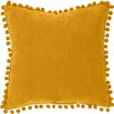 Atmosphera UKRASNI JASTUK S POMPONIMA 40X40CM POLIESTER/POLIAMID OKER | shoptok.hr