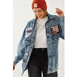 Bianco Lucci Women's 3 Printed Crest Denim Jacket cene