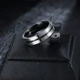 Prstan ONE LINE RING ČRNI