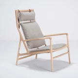 Gazzda Fotelj s strukturo iz hrastovega lesa in sivim tekstilnim sedežem Dedo