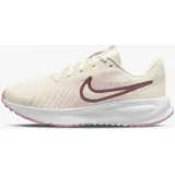 Patike Run Defy