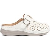SEASTAR White flip-flops with full toe cap and buckle Cene