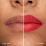 Lancôme Lip Idôle CuddleBlur™ Matte Velvet Lip Cream balzam za usnice s učinkom punoće s mat efektom nijansa 24 Loungy Red 8.5 ml | shoptok.hr