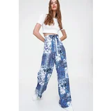 Trend Alaçatı Stili Women's Blue Patterned Casual Cut Trousers