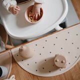 Mushie Silikonska skledica s priseskom – Blush | Shoptok.si
