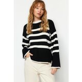 Trendyol Sweater - Schwarz - Regular fit Cene