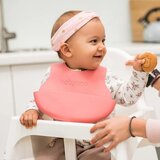 BabyOno Silikonski slinček 6 m+, roza | Shoptok.si