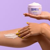 Coco & Eve Glow Figure Whipped Body Cream hranjiva krema za tijelo s mirisom Tropical Mango 212 ml | shoptok.hr