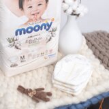 Moony Natural Pelene M, 9-14kg, 184 komada Cene