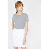 Koton Women's White Normal Waist Mini Pocket Detailed Skirt Cene