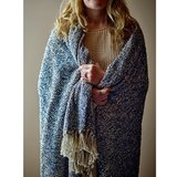 Bloomingville Prašno modra odeja iz mešanice lana 130x160 cm Ocean – | Shoptok.si