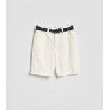 Reserved Pamučne kratke hlače s pojasom - krem | shoptok.hr