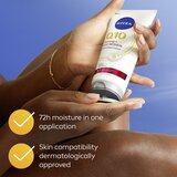 Nivea Q10 Firming + Anti-Wrinkle učvrstitvena krema za vrat in dekolte 200 ml | Shoptok.si