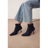 Trendyol Shoes Ženski čizme Takaw26Bo00081, Tamnoplave Cene