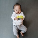 BBLÜV Glüv rokavička z grizalom Lime 1 kos | Shoptok.si