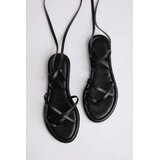 Trendyol shoes ženske sandale Takss25Sd00021, crne Cene