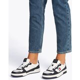 Tommy Jeans Niske tenisice 'ESS' ecru/prljavo bijela / morsko plava / crvena / crna | shoptok.hr