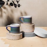 Sass & Belle Tamno plave šalice u setu 2 kom za espresso od kamenine 80 ml Marlow – | shoptok.hr