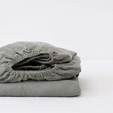 Linen Tales Kaki zelena napenjalna lanena rjuha 200x200 cm – Cene